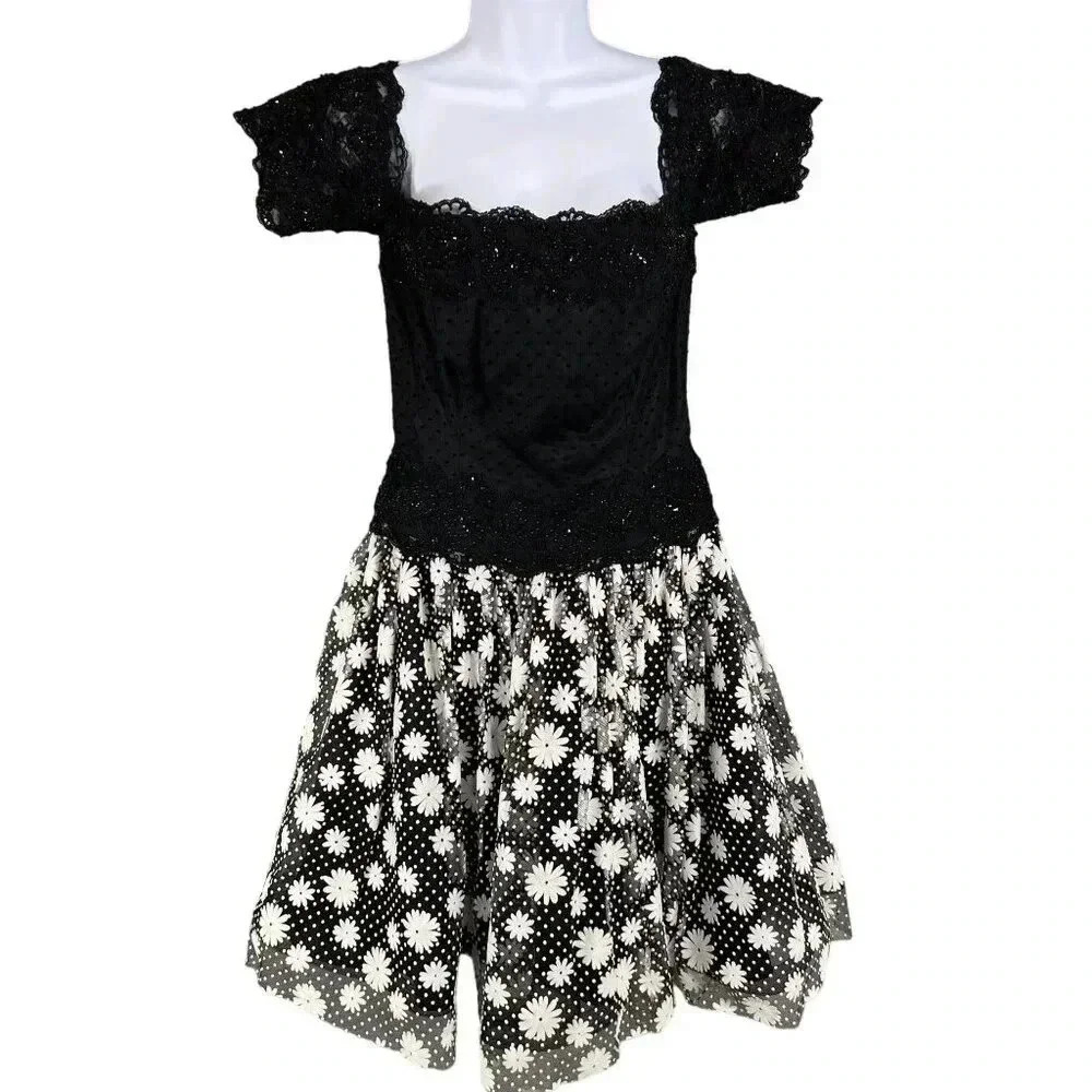 Carol Mignon NWT Womens10 Fit Flare Dress Bodice Daisy Motif VTG 80s MSRP 495.00